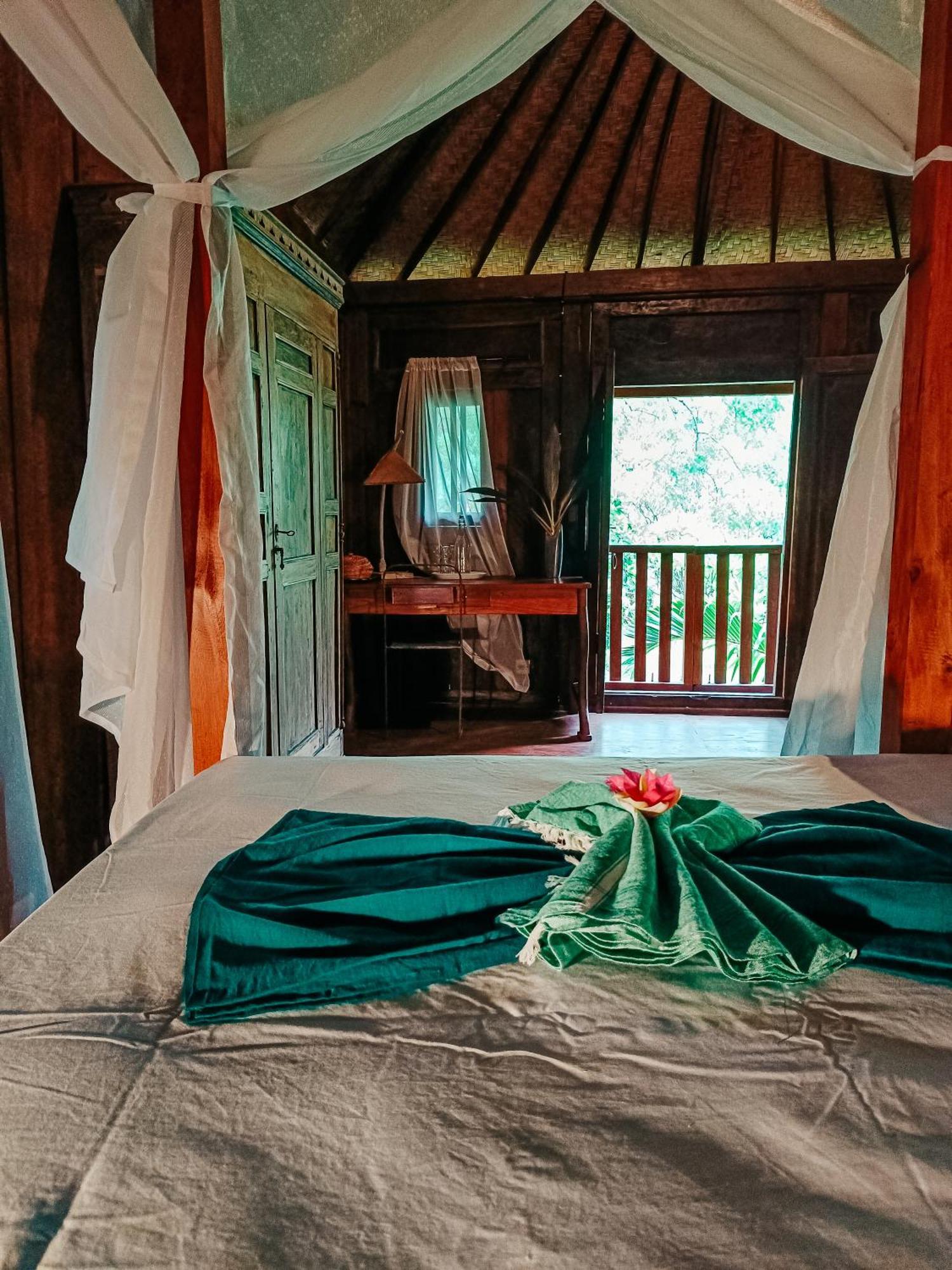Alaya Ecolodge เปมูเตรัน ภายนอก รูปภาพ