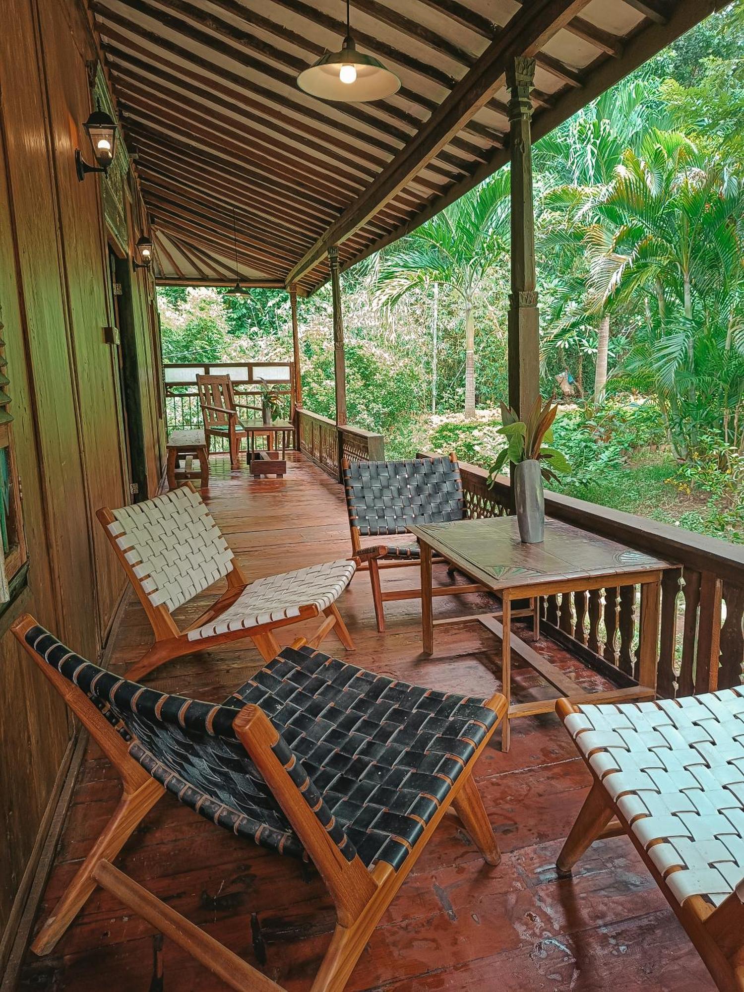 Alaya Ecolodge เปมูเตรัน ภายนอก รูปภาพ